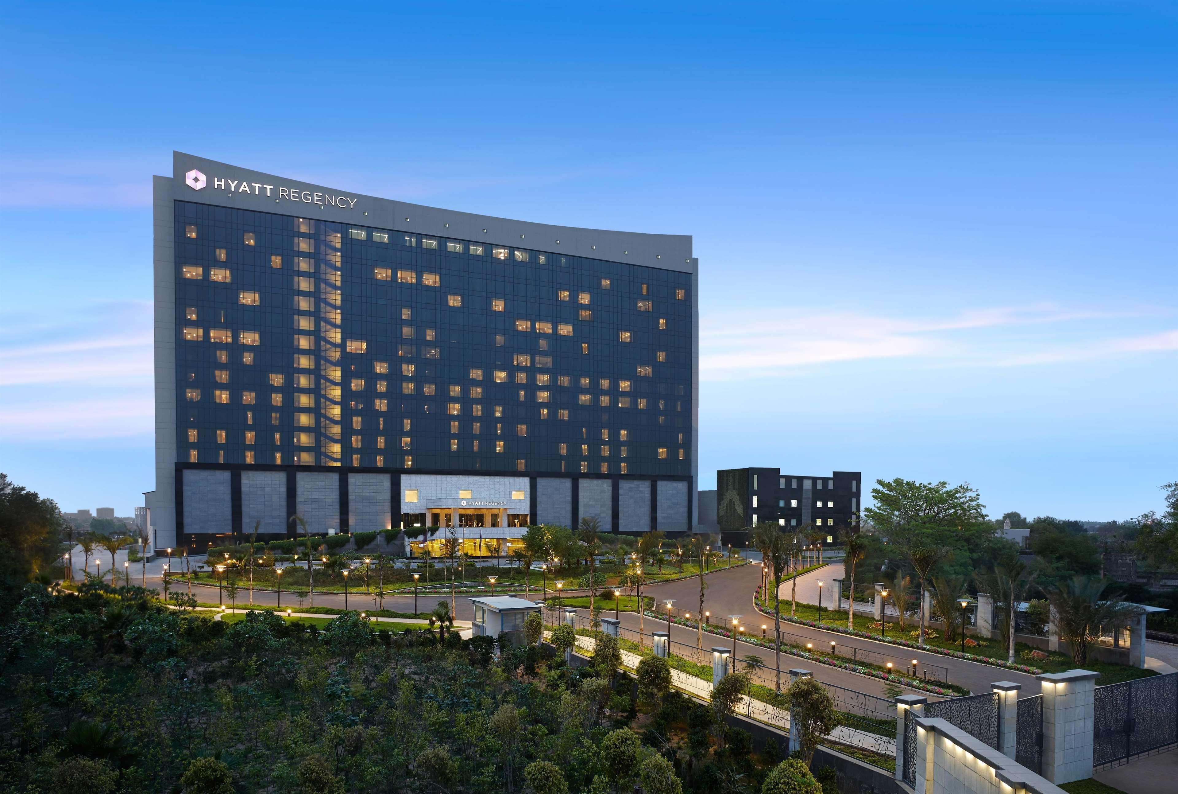 Hyatt Regency Gurgaon Hotel Bagian luar foto