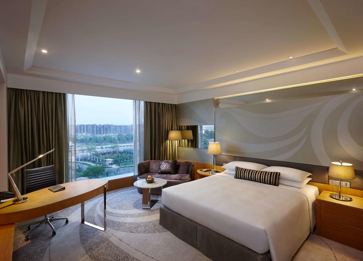 Hyatt Regency Gurgaon Hotel Bagian luar foto